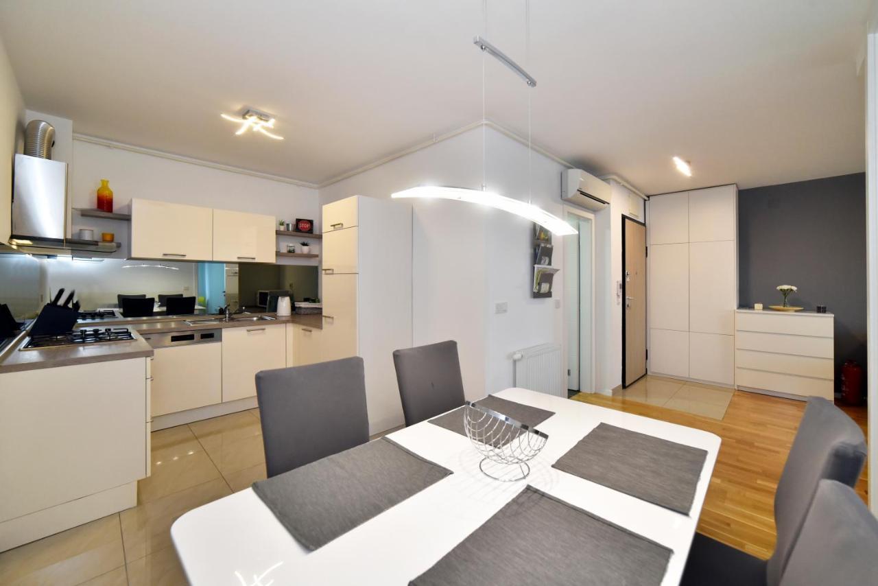 First Class Apartment, Free Parking Zagabria Esterno foto