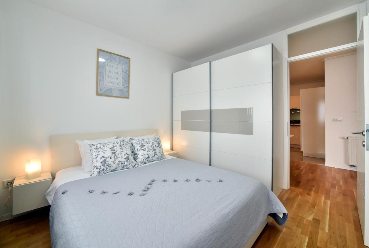 First Class Apartment, Free Parking Zagabria Esterno foto