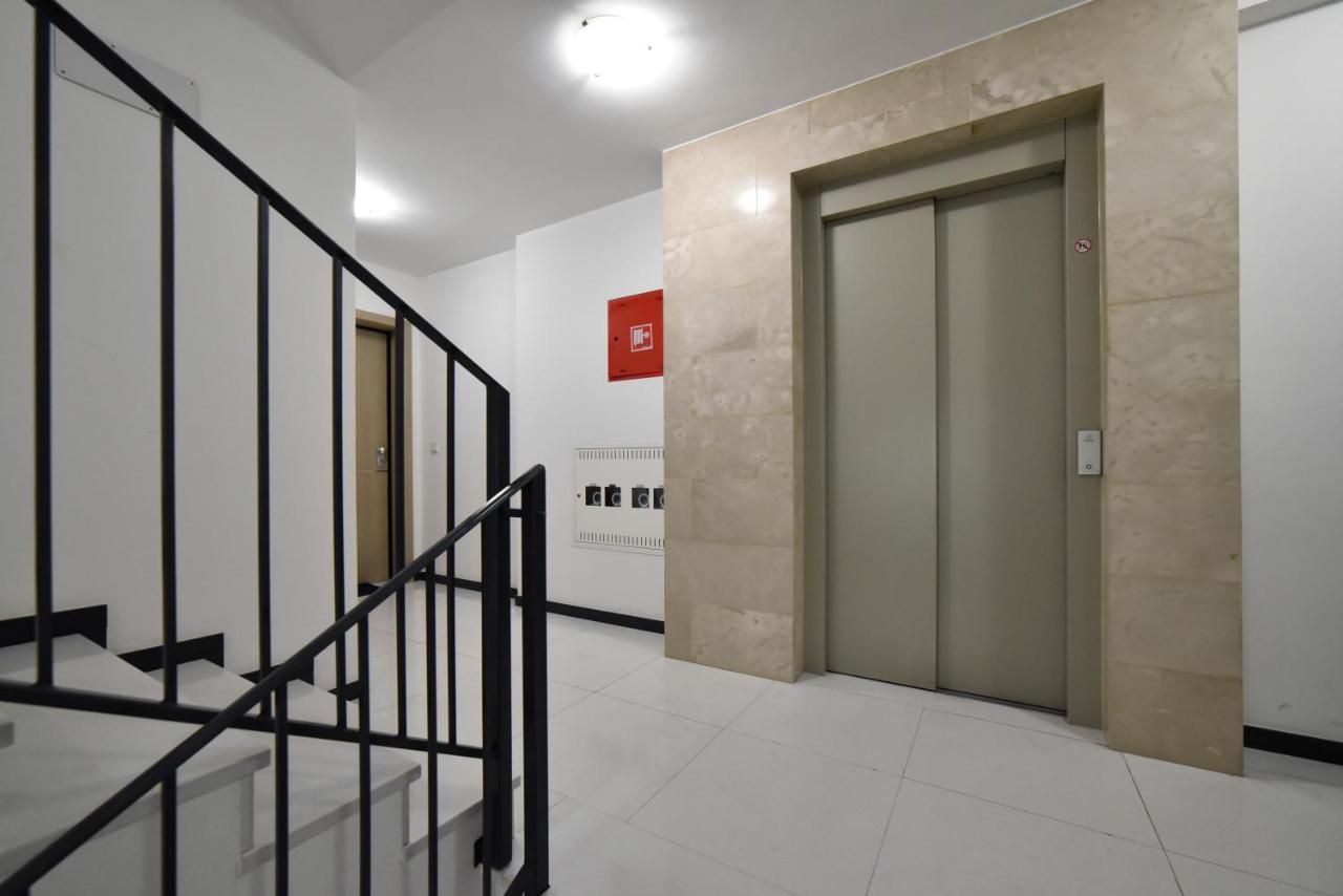 First Class Apartment, Free Parking Zagabria Esterno foto